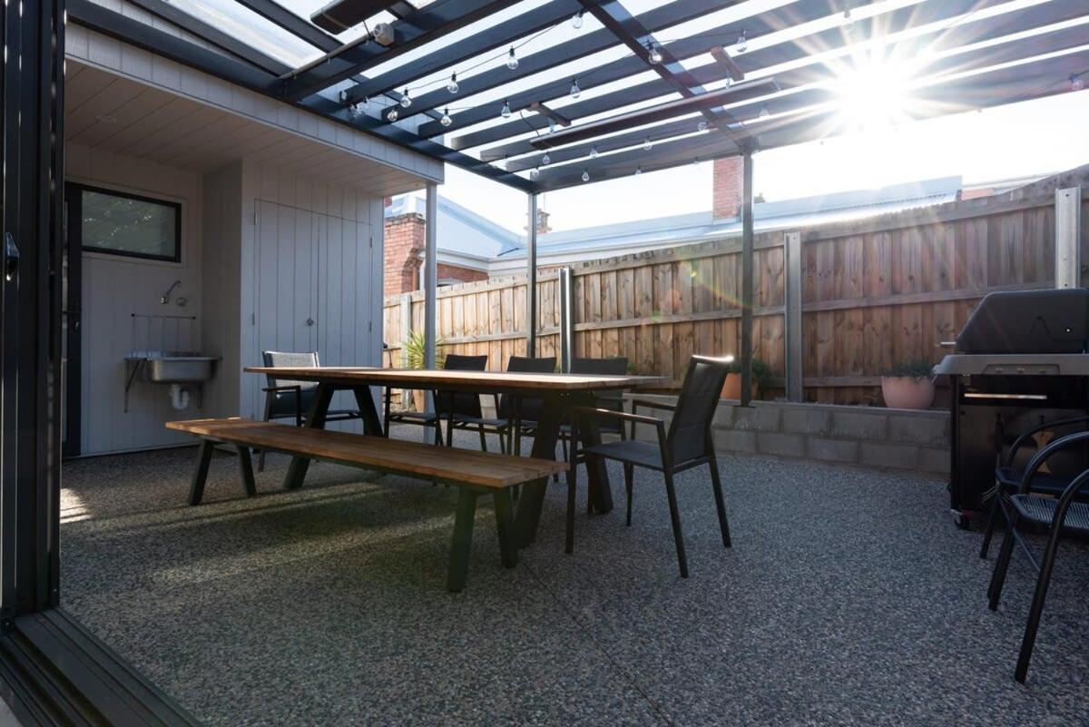 Balfour Cottage Wifi & Parking Launceston Exterior foto